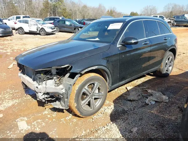 WDC0G4JB9KV181294 2019 MERCEDES-BENZ GLC - Image 2