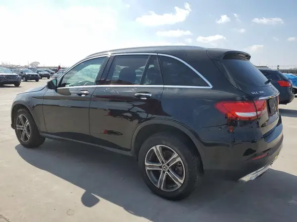 WDC0G4JB9KV182056 2019 MERCEDES-BENZ GLC - Image 2