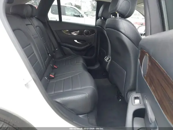WDC0G4JBXGF006246 2016 MERCEDES-BENZ GLC - Image 8