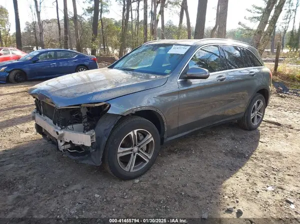 WDC0G4JBXGF008739 2016 MERCEDES-BENZ GLC - Image 2