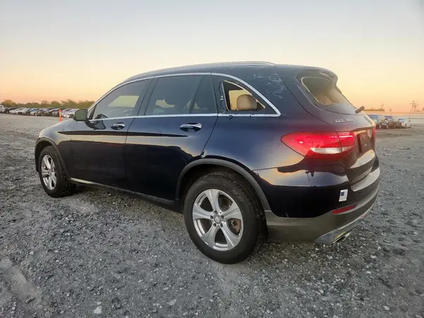 WDC0G4JBXGF018512 2016 MERCEDES-BENZ GLC - Image 2