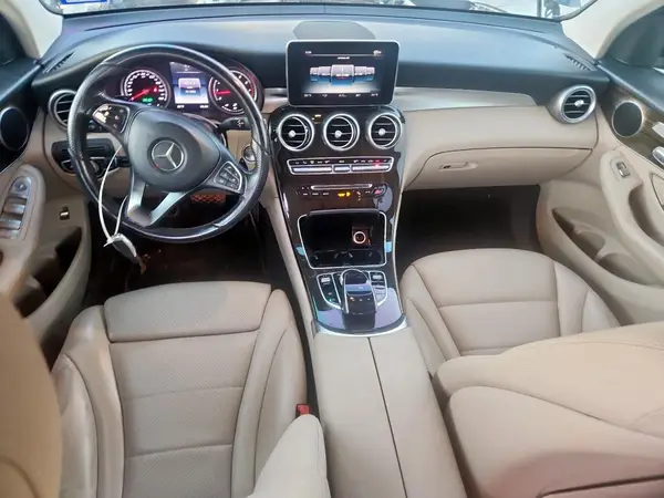 WDC0G4JBXGF018512 2016 MERCEDES-BENZ GLC - Image 8