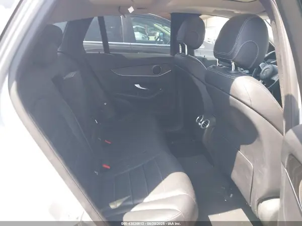 WDC0G4JBXGF019403 2016 MERCEDES-BENZ GLC - Image 8