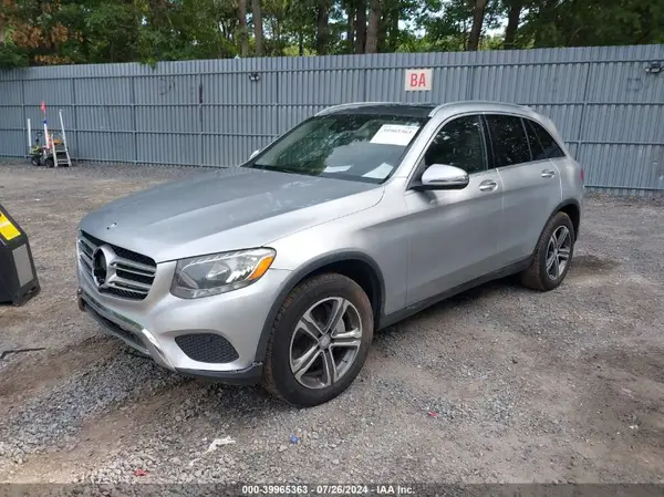 WDC0G4JBXGF033897 2016 MERCEDES-BENZ GLC - Image 2