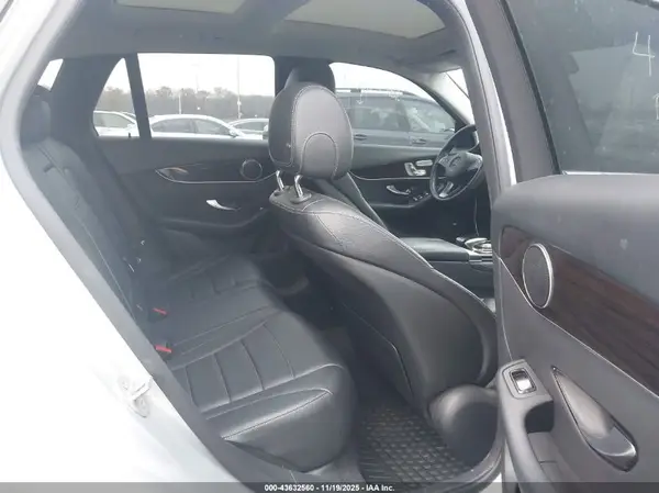 WDC0G4JBXGF050179 2016 MERCEDES-BENZ GLC - Image 8