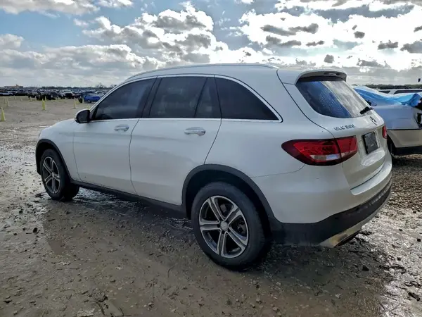 WDC0G4JBXGF054992 2016 MERCEDES-BENZ GLC - Image 2
