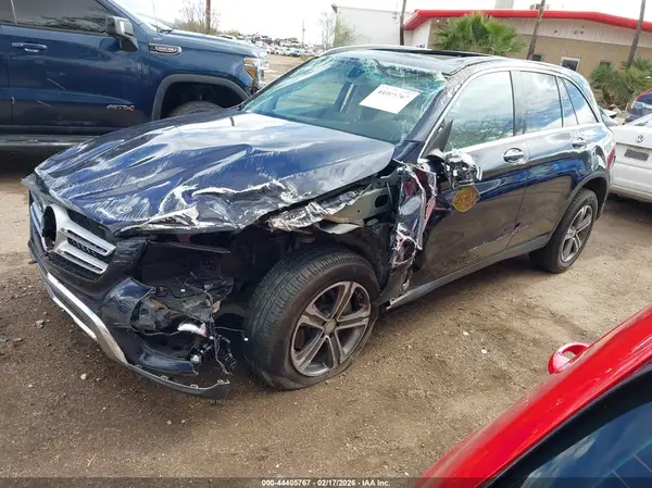 WDC0G4JBXGF069315 2016 MERCEDES-BENZ GLC - Image 2