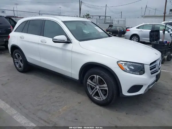 WDC0G4JBXGF073459 2016 MERCEDES-BENZ GLC - Image 1