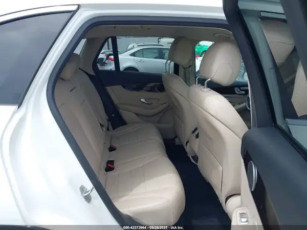 WDC0G4JBXGF073459 2016 MERCEDES-BENZ GLC - Image 8