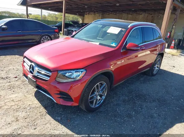WDC0G4JBXGF082369 2016 MERCEDES-BENZ GLC - Image 2