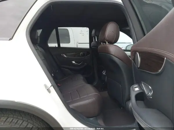 WDC0G4JBXGF111241 2016 MERCEDES-BENZ GLC - Image 8