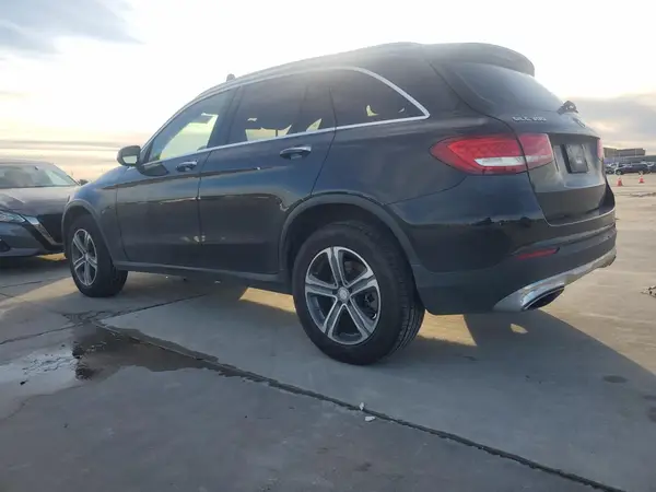 WDC0G4JBXHF129126 2017 MERCEDES-BENZ GLC - Image 2