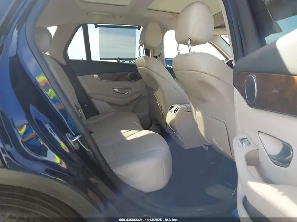 WDC0G4JBXHF132639 2017 MERCEDES-BENZ GLC - Image 8