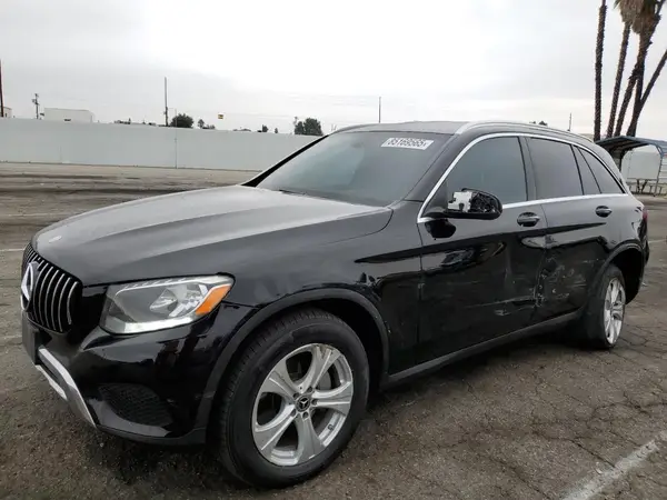 WDC0G4JBXHF136013 2017 MERCEDES-BENZ GLC - Image 1
