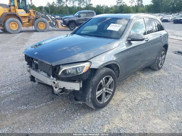 WDC0G4JBXHF136903 2017 MERCEDES-BENZ GLC - Image 2