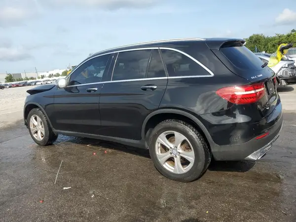 WDC0G4JBXHF137341 2017 MERCEDES-BENZ GLC - Image 2