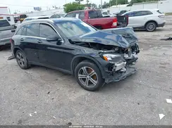 WDC0G4JBXHF139929 2017 MERCEDES-BENZ GLC