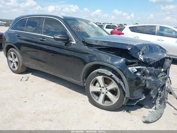 WDC0G4JBXHF156259 2017 MERCEDES-BENZ GLC - Image 1