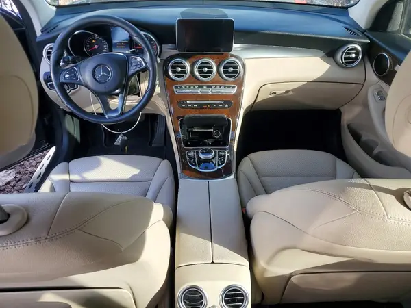 WDC0G4JBXHF190749 2017 MERCEDES-BENZ GLC - Image 8