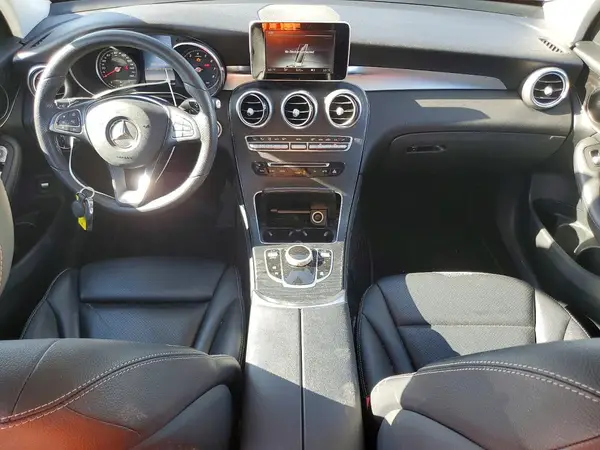 WDC0G4JBXHF197412 2017 MERCEDES-BENZ GLC - Image 8