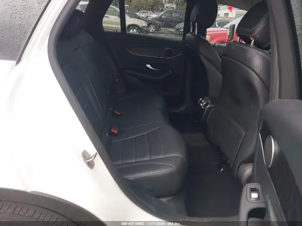 WDC0G4JBXHF198091 2017 MERCEDES-BENZ GLC - Image 8