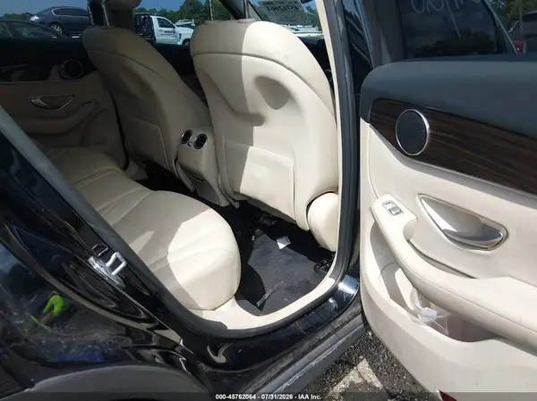 WDC0G4JBXHF240548 2017 MERCEDES-BENZ GLC - Image 8