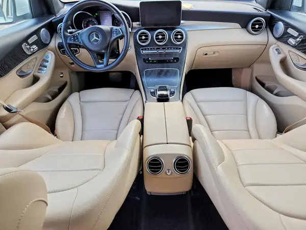 WDC0G4JBXHF253428 2017 MERCEDES-BENZ GLC - Image 8