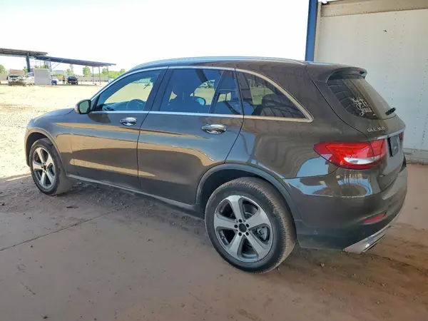 WDC0G4JBXHV003449 2017 MERCEDES-BENZ GLC - Image 2