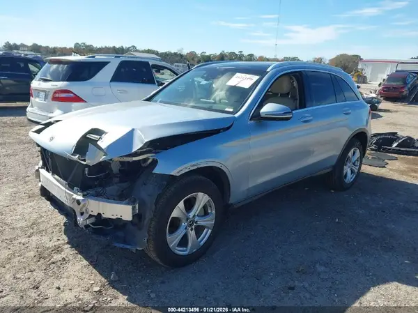 WDC0G4JBXHV006691 2017 MERCEDES-BENZ GLC - Image 2