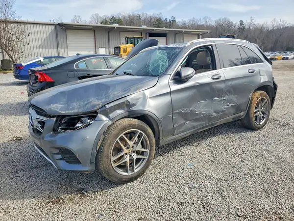 WDC0G4JBXHV008571 2017 MERCEDES-BENZ GLC - Image 1