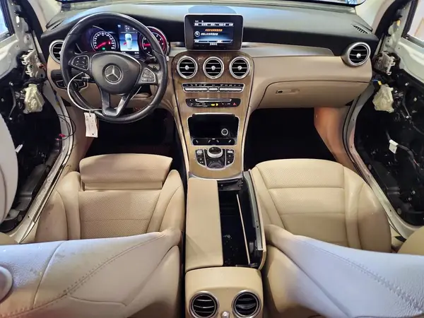 WDC0G4JBXJV022766 2018 MERCEDES-BENZ GLC - Image 8