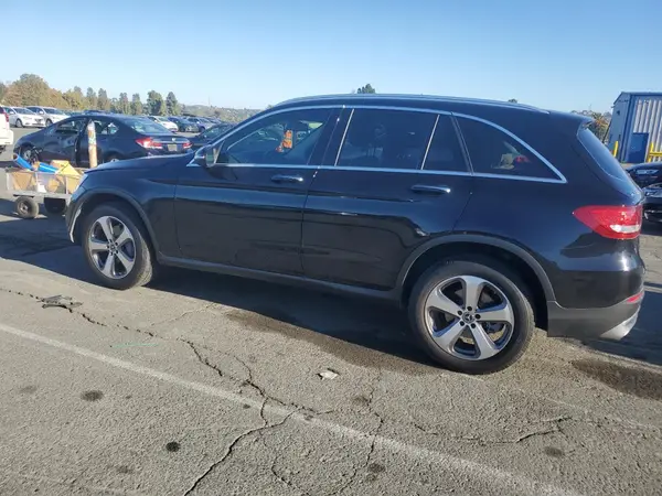 WDC0G4JBXJV028745 2018 MERCEDES-BENZ GLC - Image 2