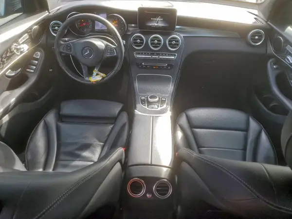 WDC0G4JBXJV049501 2018 MERCEDES-BENZ GLC - Image 8