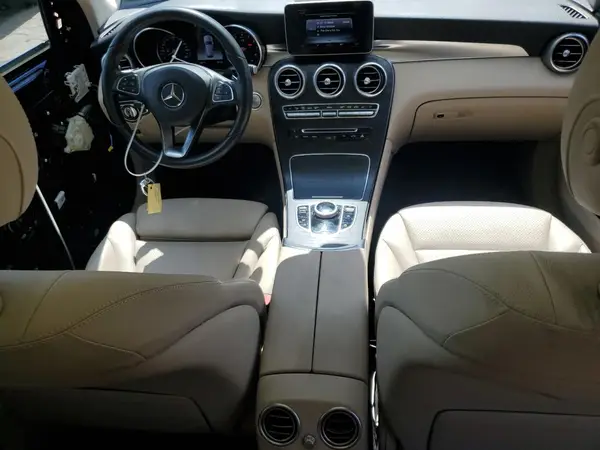 WDC0G4JBXJV057047 2018 MERCEDES-BENZ GLC - Image 8