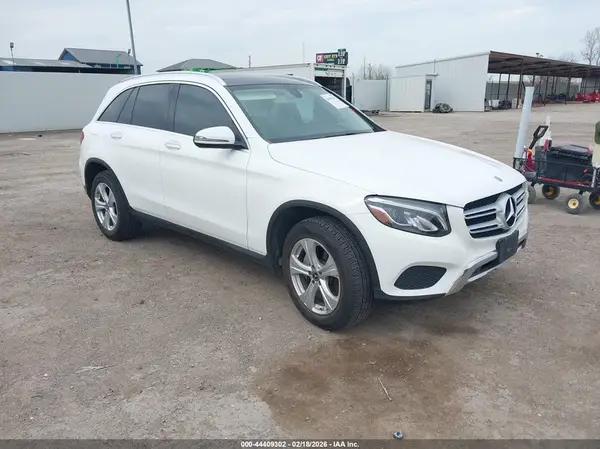 WDC0G4JBXJV079405 2018 MERCEDES-BENZ GLC - Image 1