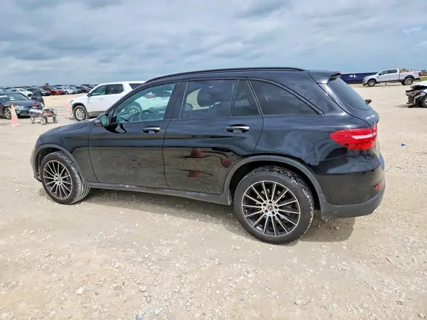 WDC0G4JBXJV090954 2018 MERCEDES-BENZ GLC - Image 2