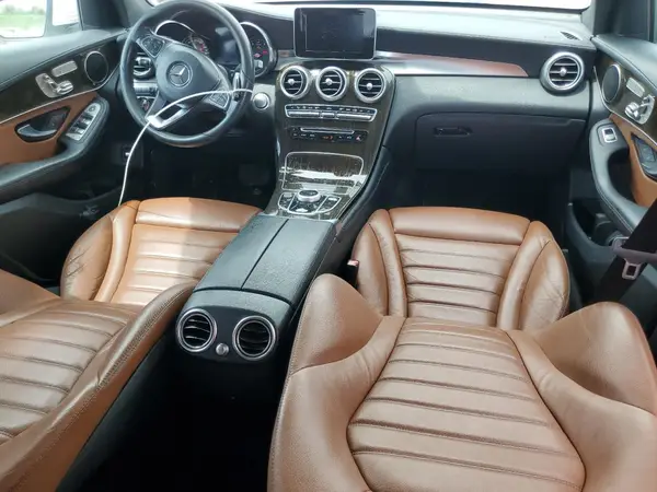 WDC0G4JBXJV092705 2018 MERCEDES-BENZ GLC - Image 8