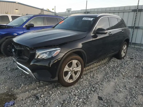 WDC0G4JBXJV110667 2018 MERCEDES-BENZ GLC - Image 1