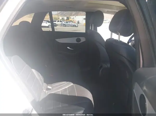 WDC0G4JBXK1002364 2019 MERCEDES-BENZ GLC - Image 8