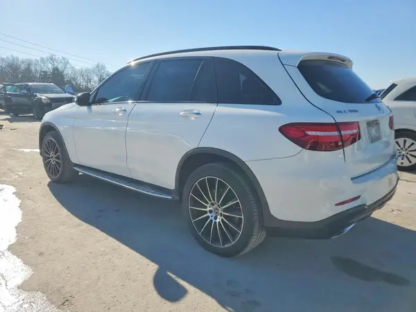 WDC0G4JBXKF555017 2019 MERCEDES-BENZ GLC - Image 2
