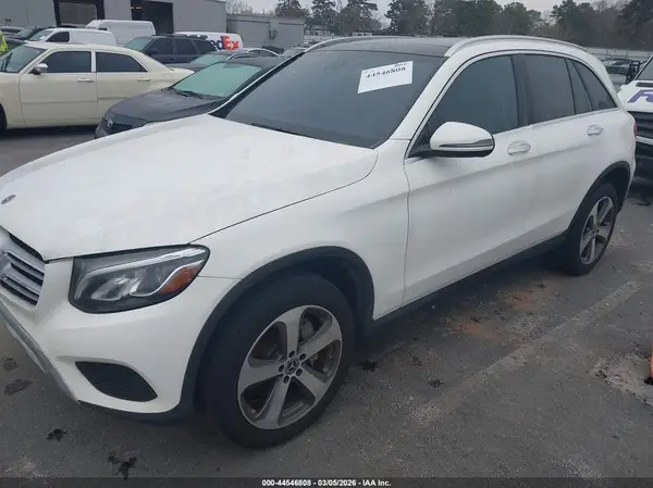 WDC0G4JBXKF671611 2019 MERCEDES-BENZ GLC - Image 2