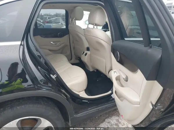 WDC0G4JBXKV118110 2019 MERCEDES-BENZ GLC - Image 8