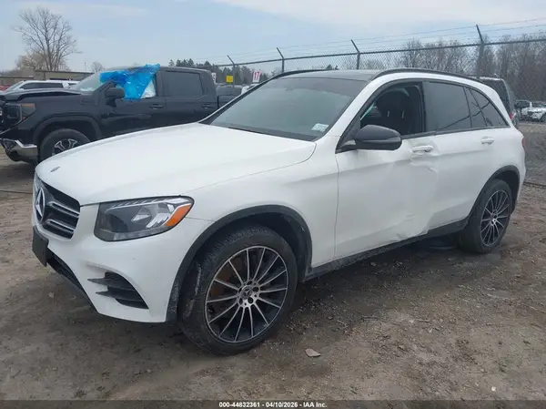 WDC0G4JBXKV125963 2019 MERCEDES-BENZ GLC - Image 2