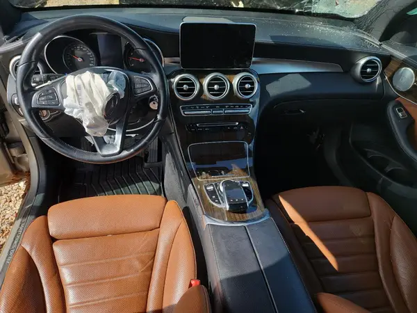 WDC0G4JBXKV131097 2019 MERCEDES-BENZ GLC - Image 8