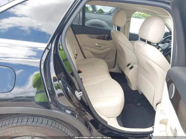WDC0G4JBXKV136512 2019 MERCEDES-BENZ GLC - Image 8