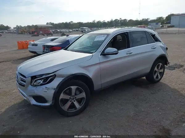 WDC0G4JBXKV139314 2019 MERCEDES-BENZ GLC - Image 2