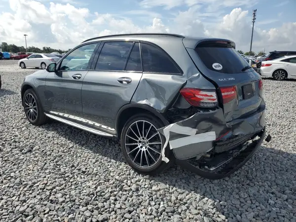WDC0G4JBXKV147560 2019 MERCEDES-BENZ GLC - Image 2