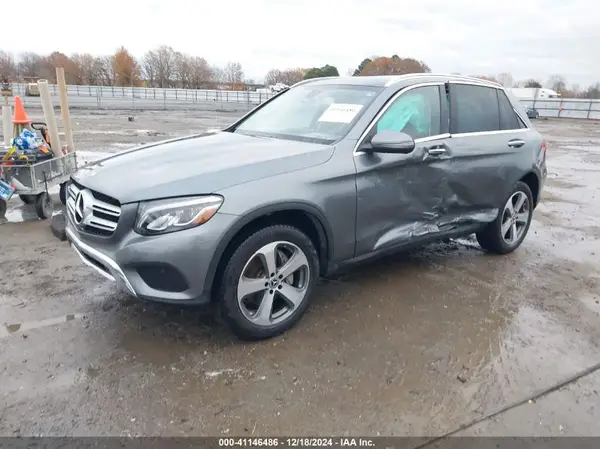 WDC0G4JBXKV153231 2019 MERCEDES-BENZ GLC - Image 2