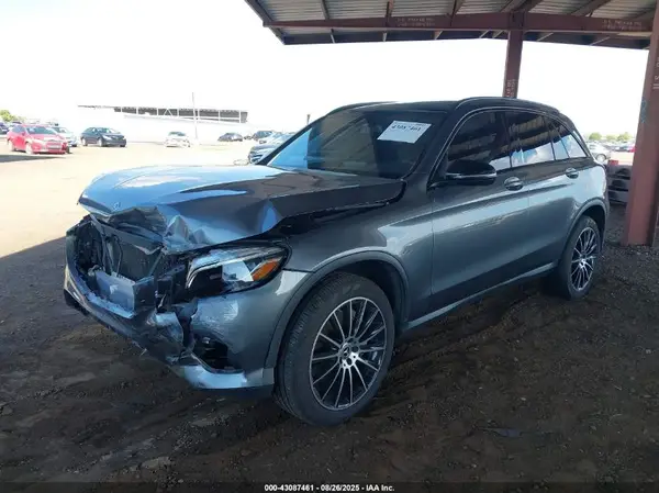 WDC0G4JBXKV167517 2019 MERCEDES-BENZ GLC - Image 2