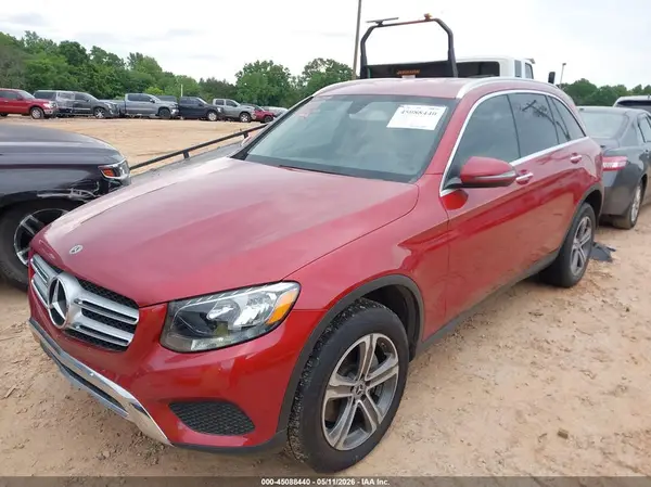 WDC0G4JBXKV170420 2019 MERCEDES-BENZ GLC - Image 2